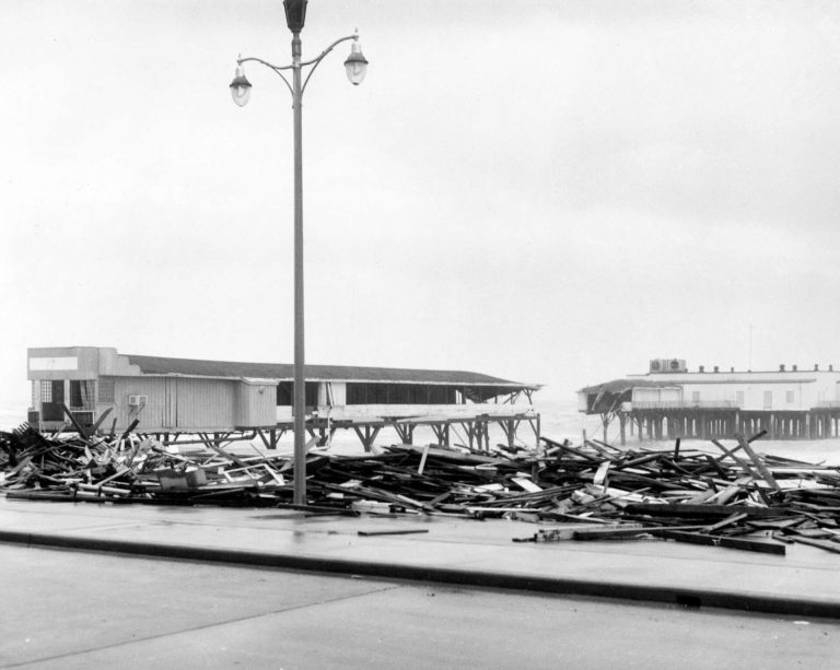 How Did People Survive Hurricane Carla