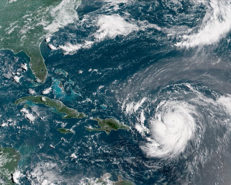 How Do the Bahamas Survive Hurricanes